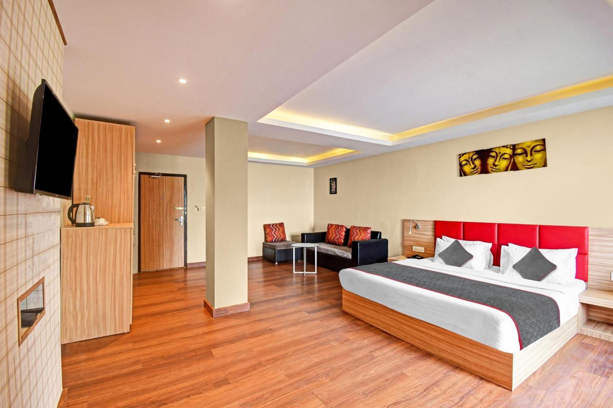 גנגטוק Townhouse Mansarovar Hotel מראה חיצוני תמונה